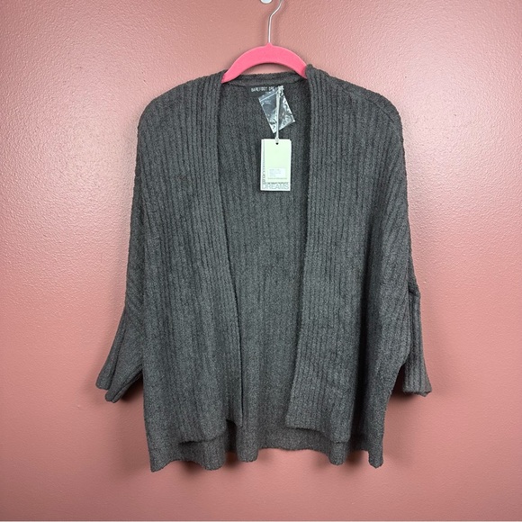 NWT Barefoot Dreams Cozychic Lite Ribbed Shrug Cardi in Carbon Size S/M - Picture 1 of 9
